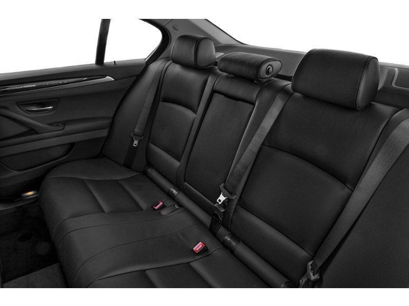 2016 BMW 535 i xDrive Interior Shot 5