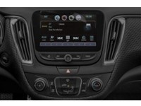 2017 Chevrolet Malibu 4dr Sdn LT w/1LT Interior Shot 2