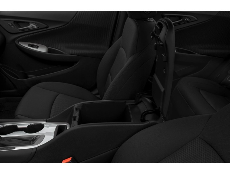 2017 Chevrolet Malibu 4dr Sdn LT w/1LT Interior Shot 7