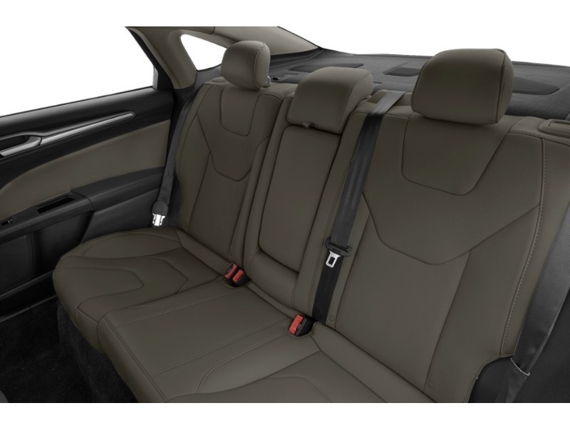 2016 Ford Fusion 4dr Sdn Titanium AWD Interior Shot 5