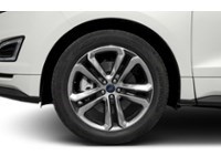 2017 Ford Edge 4dr Sport AWD Exterior Shot 5