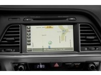 2016 Hyundai Sonata 4dr Sdn 2.4L Auto Limited Interior Shot 8