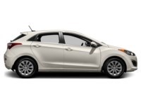2016 Hyundai Elantra GT 5dr HB Auto GL Exterior Shot 11