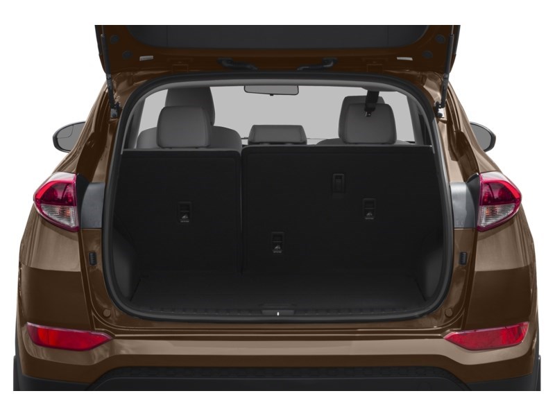 2018 Hyundai Tucson 2.0L SE AWD Exterior Shot 4