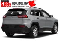 2017 Jeep Cherokee 4WD 4dr Altitude Exterior Shot 2