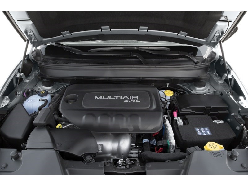 2014 Jeep Cherokee 4WD 4dr Sport Exterior Shot 3
