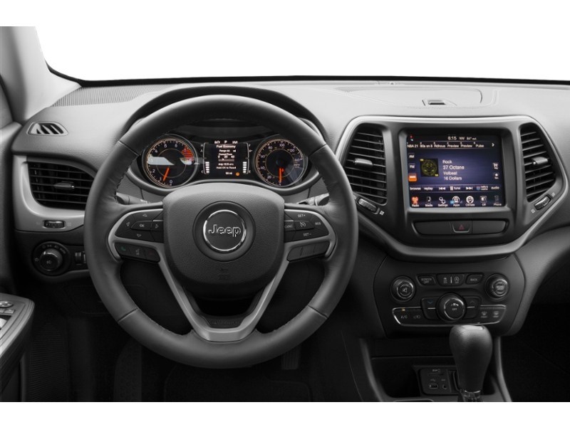 2015 Jeep Cherokee FWD 4dr North Interior Shot 3