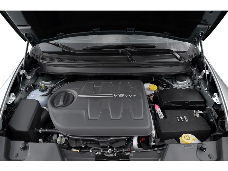 2015 Jeep Cherokee FWD 4dr North Exterior Shot 3