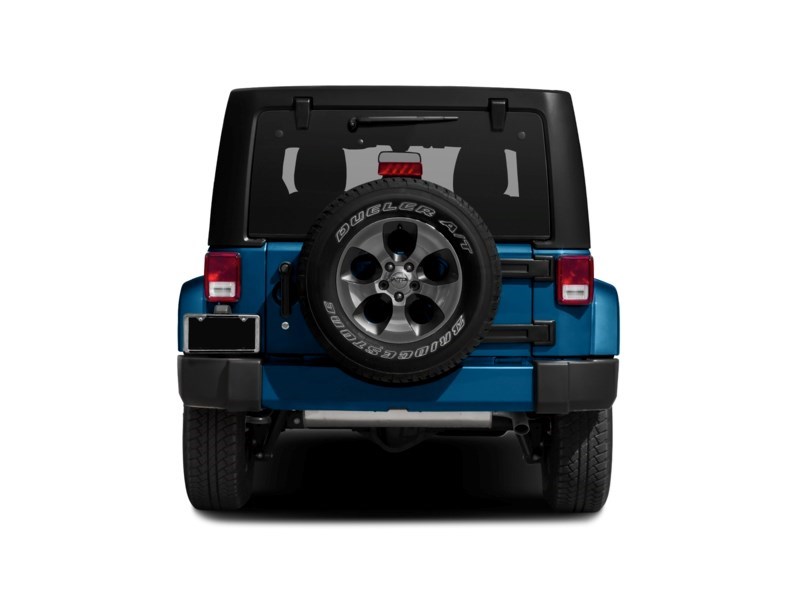 2015 Jeep Wrangler Unlimited Sahara Exterior Shot 8