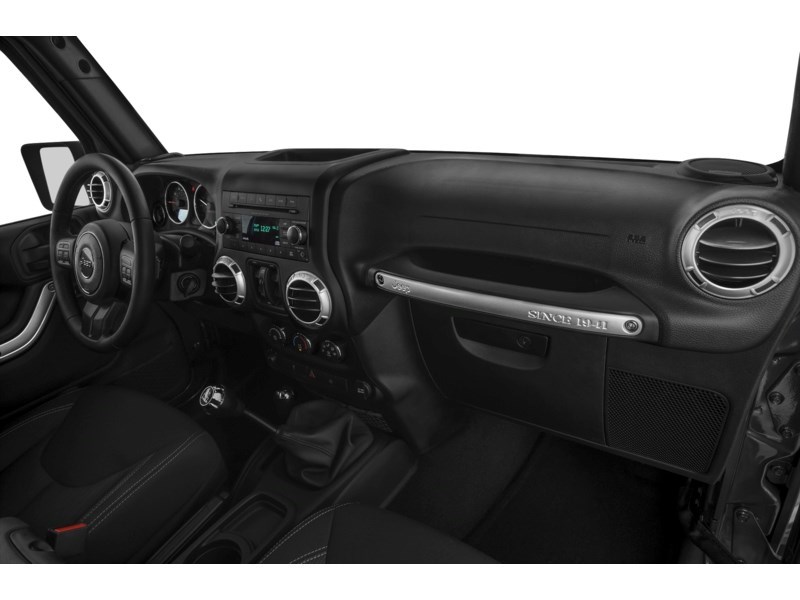 2015 Jeep Wrangler Unlimited Sahara Interior Shot 1
