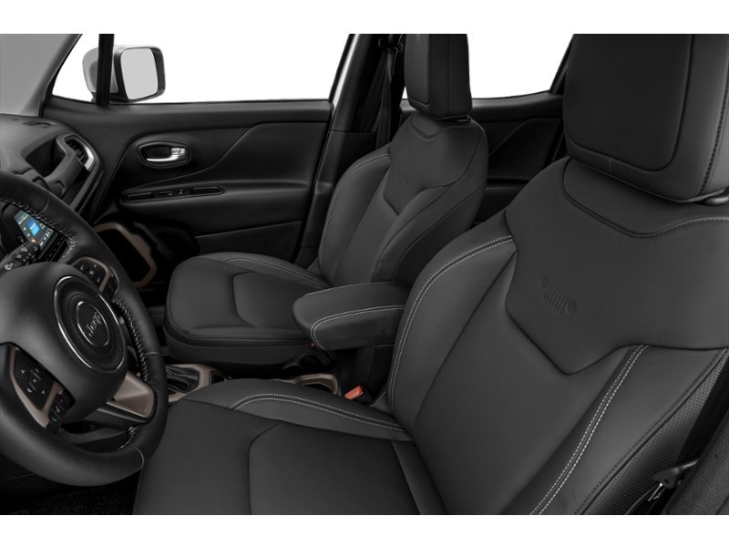 2015 Jeep Renegade 4WD 4dr Limited Interior Shot 4