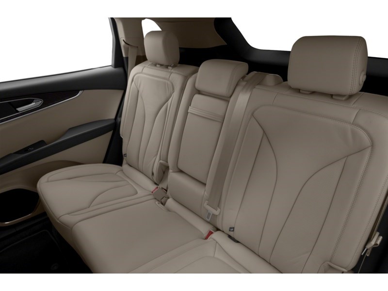 2016 Lincoln MKX Reserve Interior Shot 5