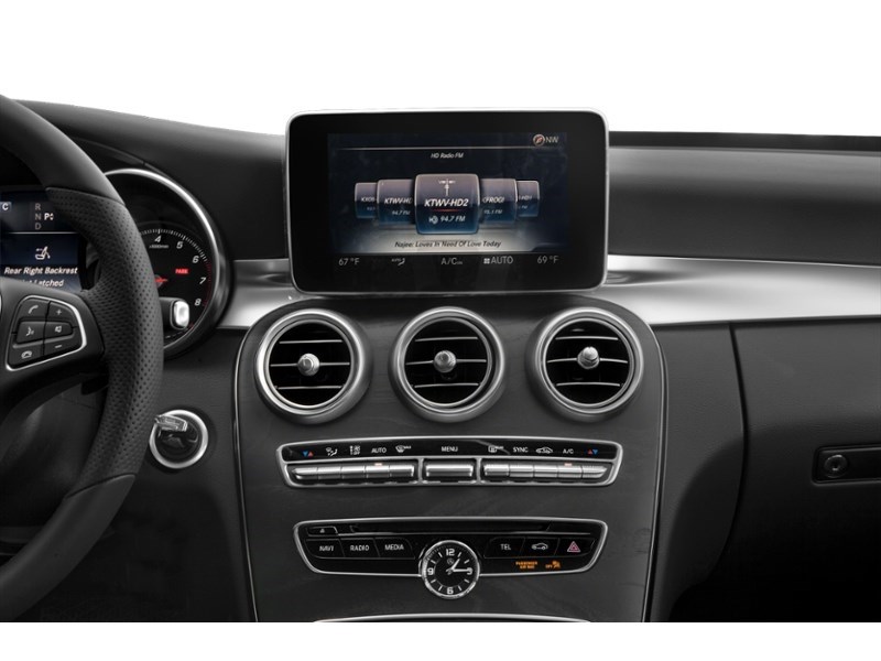2016 Mercedes-Benz C-Class Base Interior Shot 2