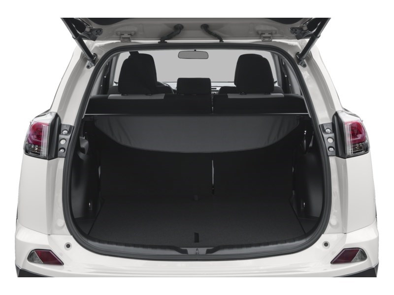 2018 Toyota RAV4 XLE | Ultra Low KM’s Exterior Shot 3