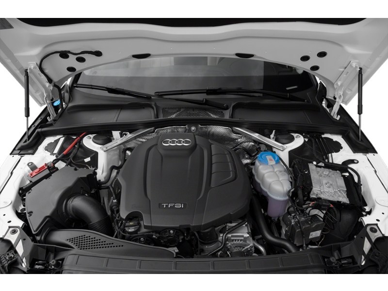 2018 Audi A4 2.0 TFSI quattro Technik S tronic Exterior Shot 3