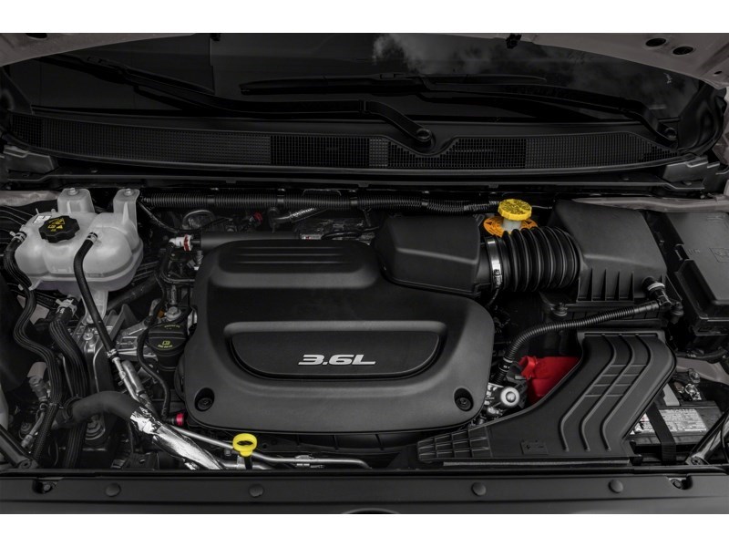 2018 Chrysler Pacifica L 2WD Exterior Shot 3