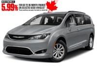 2017 Chrysler Pacifica 4dr Wgn Limited Exterior Shot 1