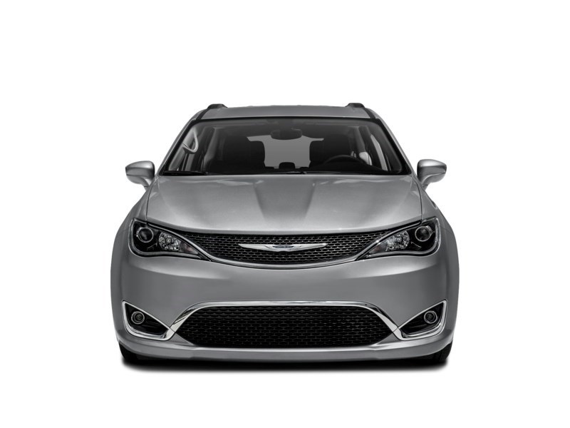 2020 Chrysler Pacifica Touring-L Plus FWD Exterior Shot 6