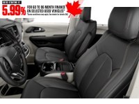 2017 Chrysler Pacifica 4dr Wgn Limited Interior Shot 4