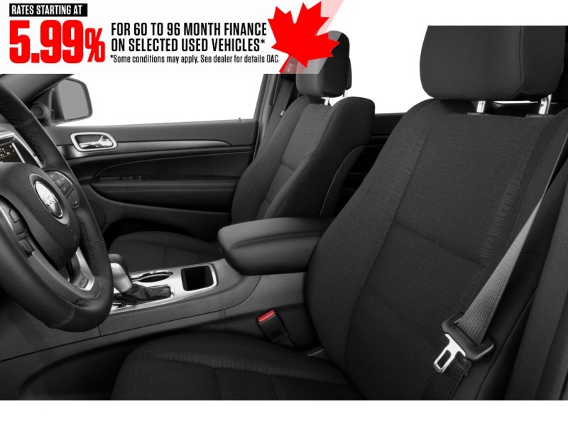 2021 Jeep Grand Cherokee Altitude 4x4 Interior Shot 4