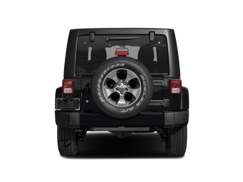 2018 Jeep Wrangler JK Unlimited Sahara 4x4 Exterior Shot 8