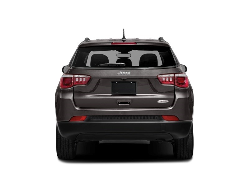 2019 Jeep Compass Altitude 4x4 Exterior Shot 8