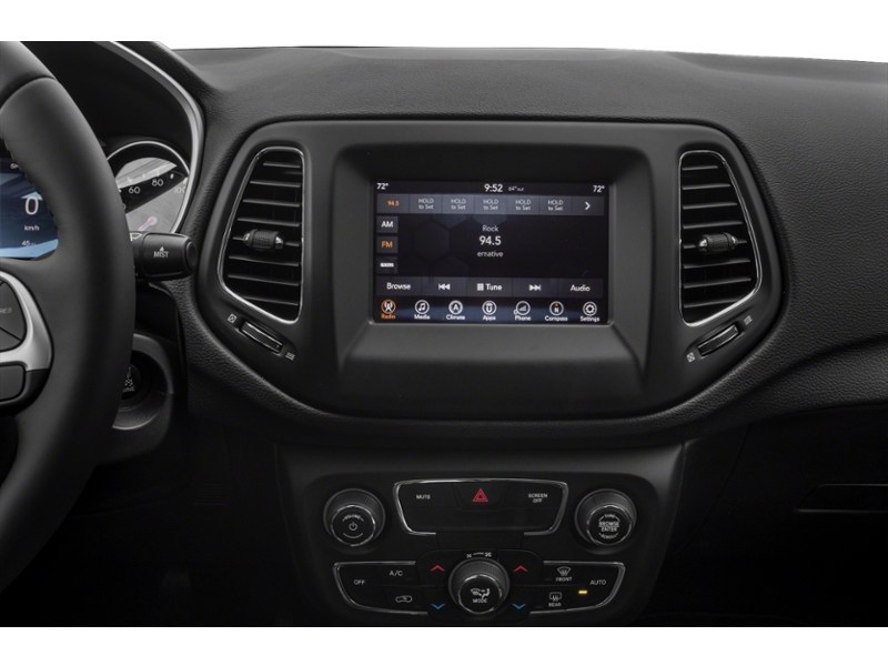 2018 Jeep Compass North FWD Interior Shot 2