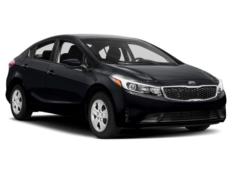 2018 Kia Forte LX Auto Exterior Shot 9