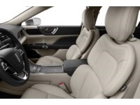 2018 Lincoln Continental Reserve Interior Shot 4