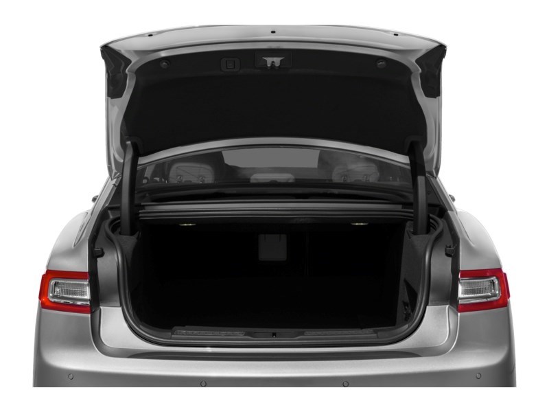 2018 Lincoln Continental Reserve Exterior Shot 4