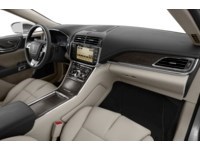 2018 Lincoln Continental Reserve Interior Shot 1