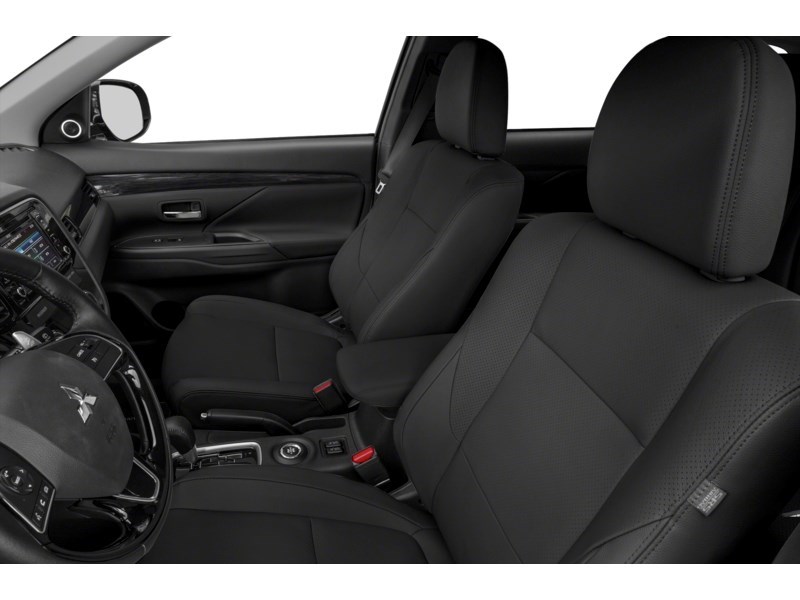 2016 Mitsubishi Outlander AWC 4dr GT Interior Shot 4