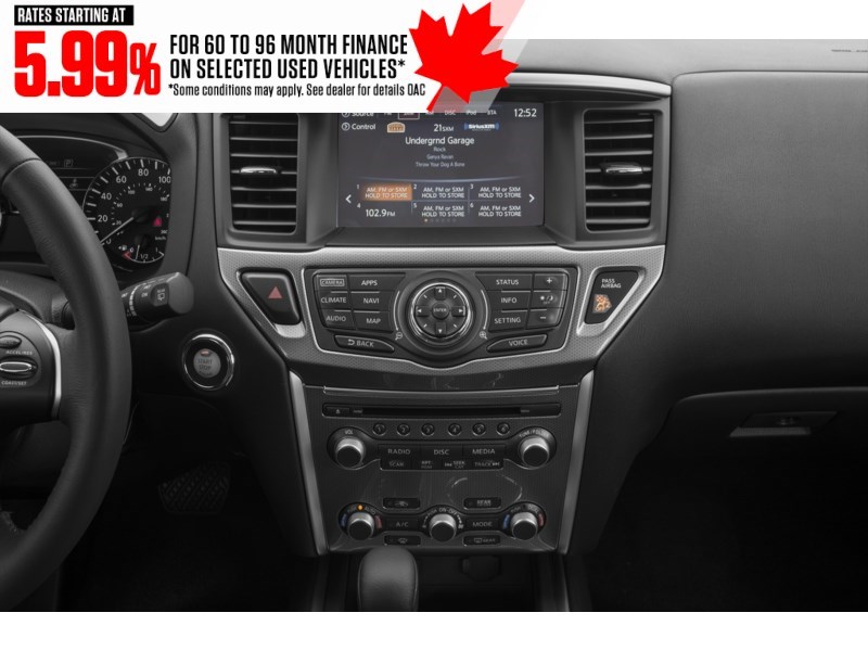 2020 Nissan Pathfinder 4x4 SL Premium Interior Shot 2