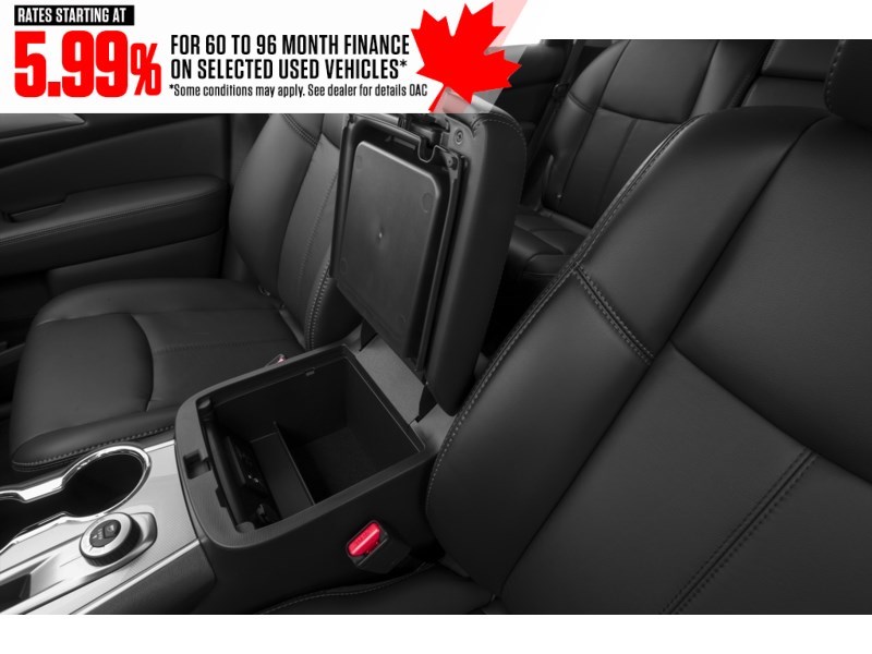 2020 Nissan Pathfinder 4x4 SL Premium Interior Shot 7