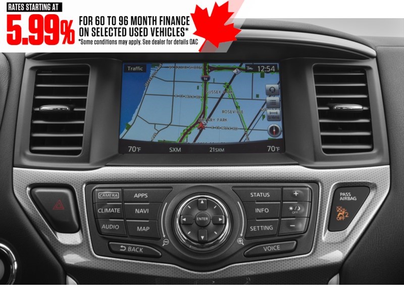 2020 Nissan Pathfinder 4x4 SL Premium Interior Shot 8