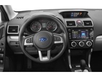 2017 Subaru Forester 5dr Wgn CVT 2.5i Convenience Interior Shot 3