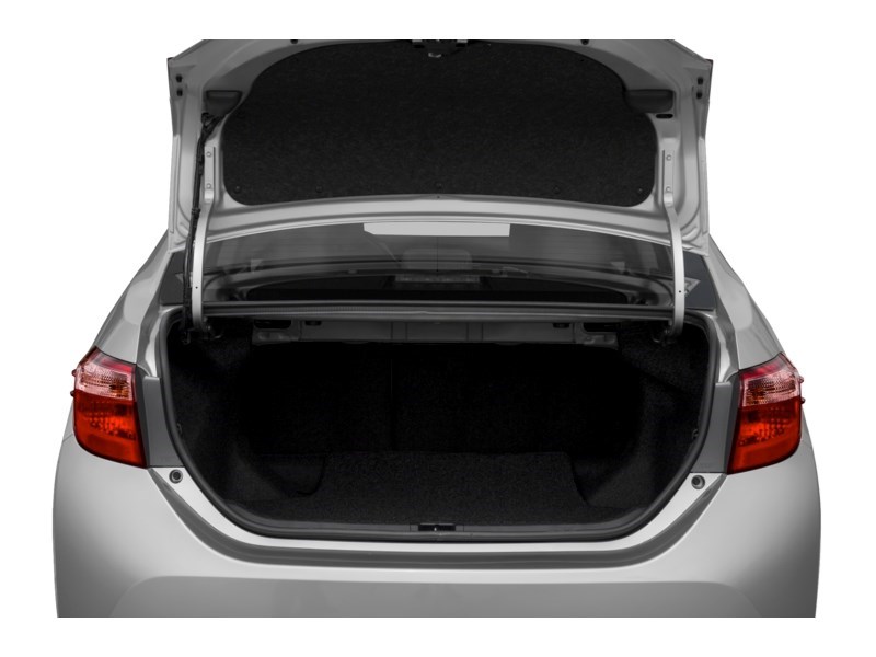 2019 Toyota Corolla LE CVT Exterior Shot 4