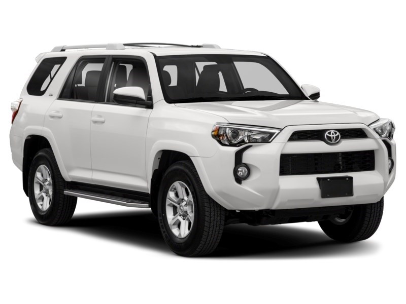 2019 Toyota 4Runner 4WD Exterior Shot 9