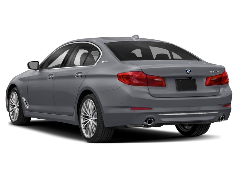 2018 BMW 530e 530e xDrive iPerformance Plug-In Hybrid Exterior Shot 10