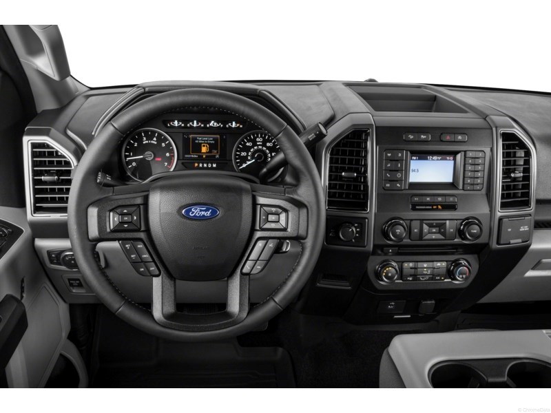 2018 Ford F-150 XLT /FX4/ SPORT APPEREANCE Interior Shot 3