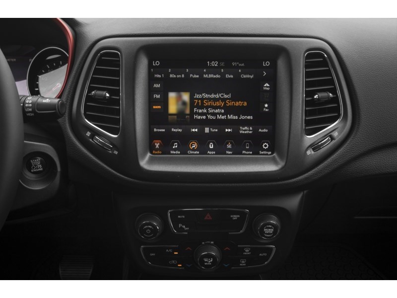 2019 Jeep Compass Trailhawk 4x4 Interior Shot 2