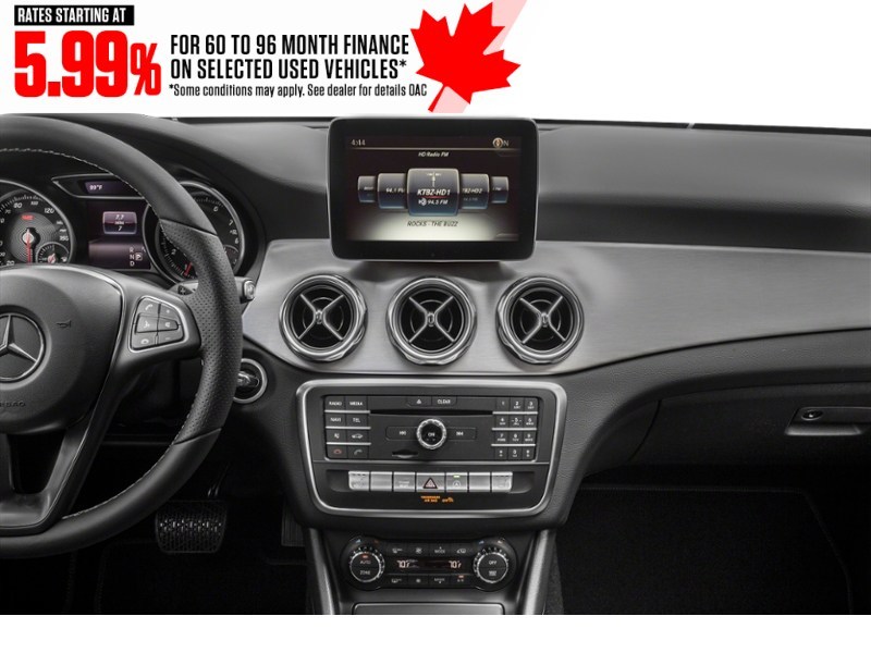 2019 Mercedes-Benz GLA 250 GLA 250 4MATIC SUV Interior Shot 2