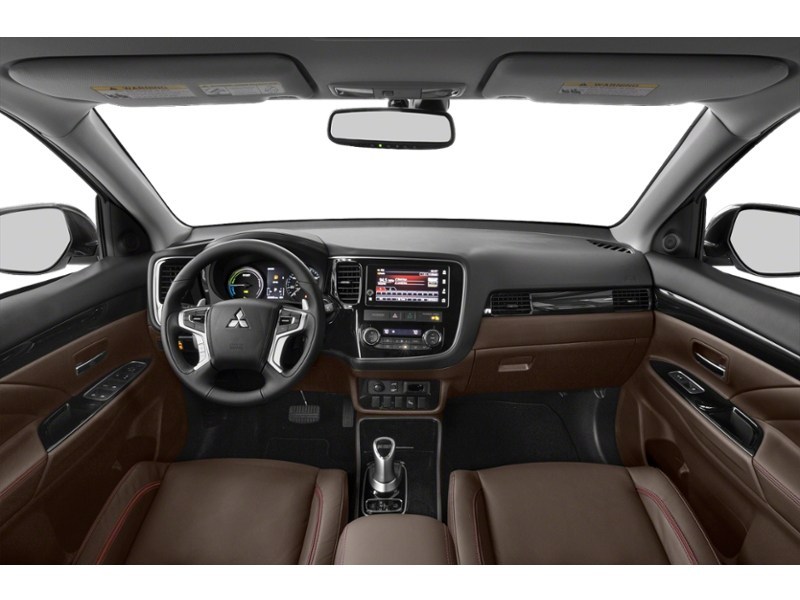 2018 Mitsubishi Outlander Plug-In Hybrid SE Touring S-AWC Interior Shot 6