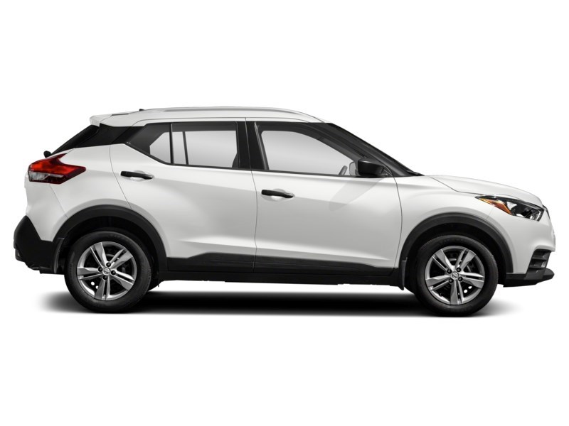 2019 Nissan Kicks S FWD Exterior Shot 11