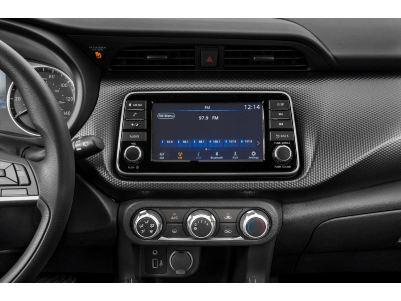 2019 Nissan Kicks S FWD Interior Shot 2