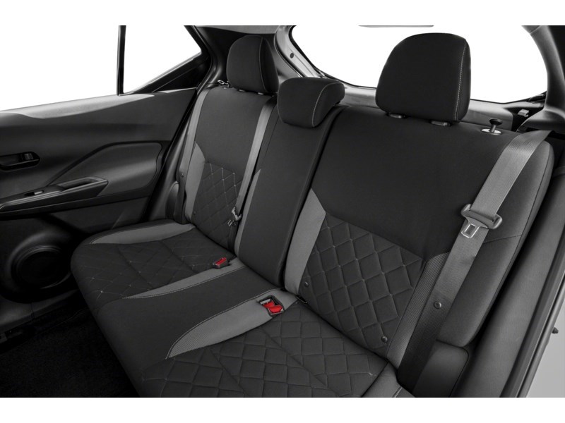 2019 Nissan Kicks S FWD Interior Shot 5
