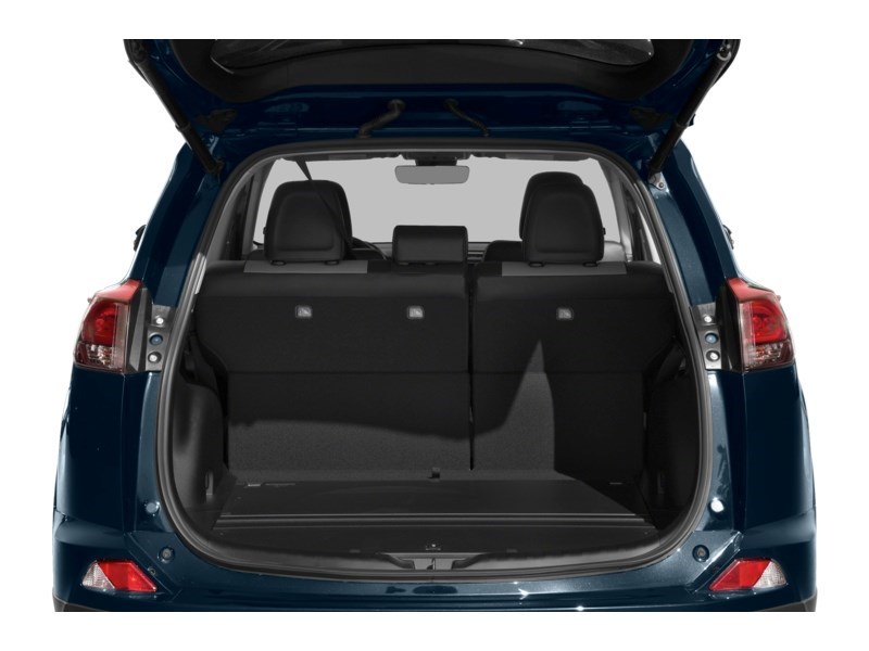 2018 Toyota RAV4 AWD SE | Ultra Low KM's Exterior Shot 4