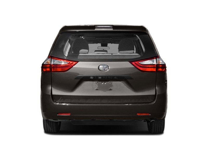 2020 Toyota Sienna XLE 7-Passenger AWD Exterior Shot 8