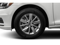 2019 Volkswagen Golf Highline 5-door Auto Exterior Shot 5