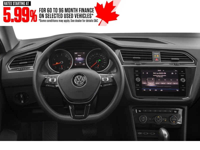 2021 Volkswagen Tiguan Comfortline 4MOTION Interior Shot 3